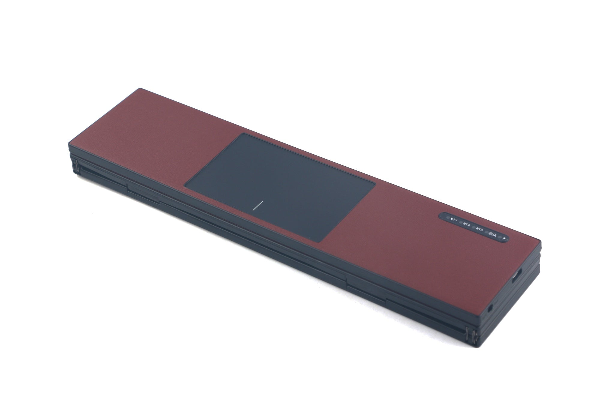 NÖRDIC vikbart Bluetooth-tangentbord med touchpad för iOS, Android, Windows, laptop, PC, surfplatta och smartphone, US-layout