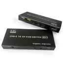 NÖRDIC USB-C KVM-switch 2 till 1 DP 8K60Hz 4K144Hz 3xUSB 1x3.5mm