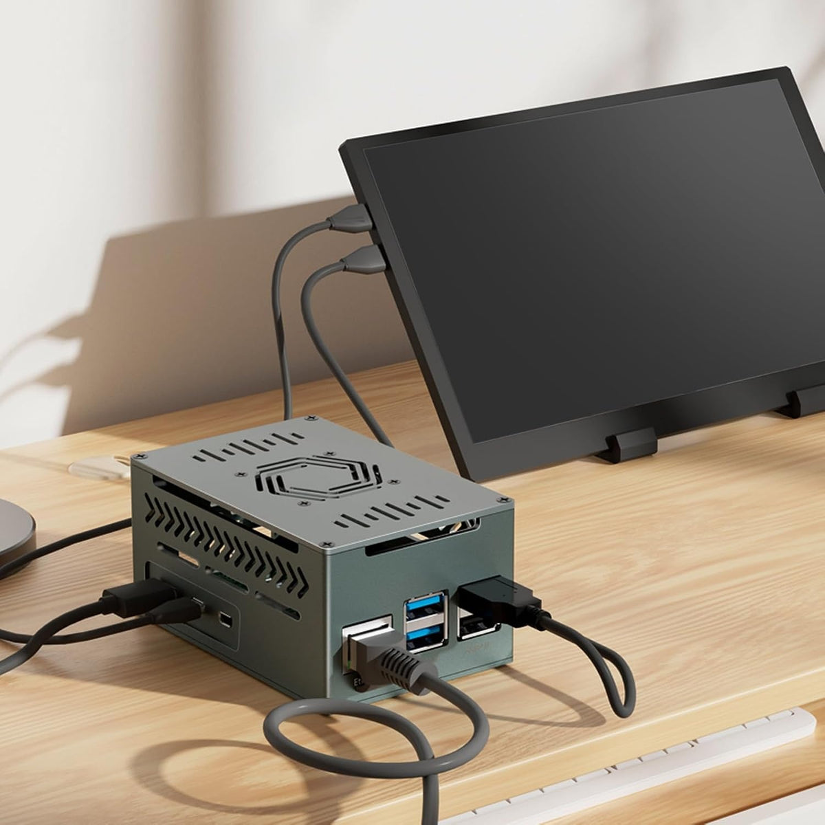 Raspberry Pi 5 Aluminum Enclosure Case With PWM Fan Heatsinks